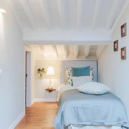 In Near Cathedral Square Apartment *