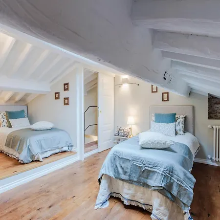 Apartman Charming Escape With Cathedral Views *