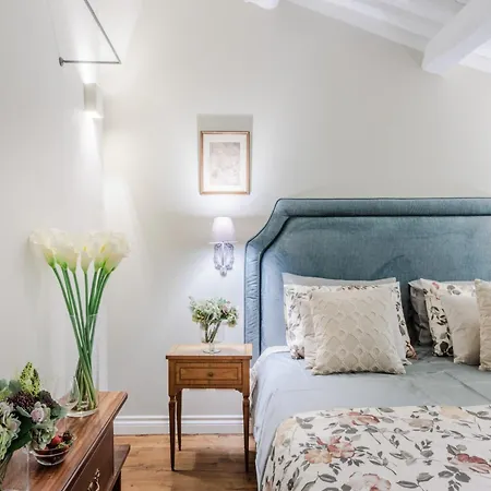 Charming Escape With Cathedral Views Lucca