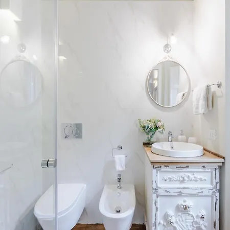 Charming Escape With Cathedral Views Apartman Lucca