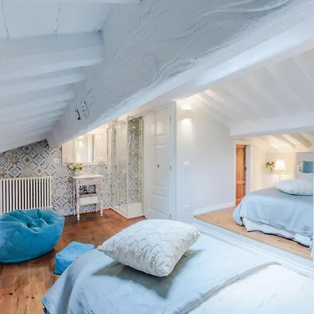 Charming Escape With Cathedral Views Lucca